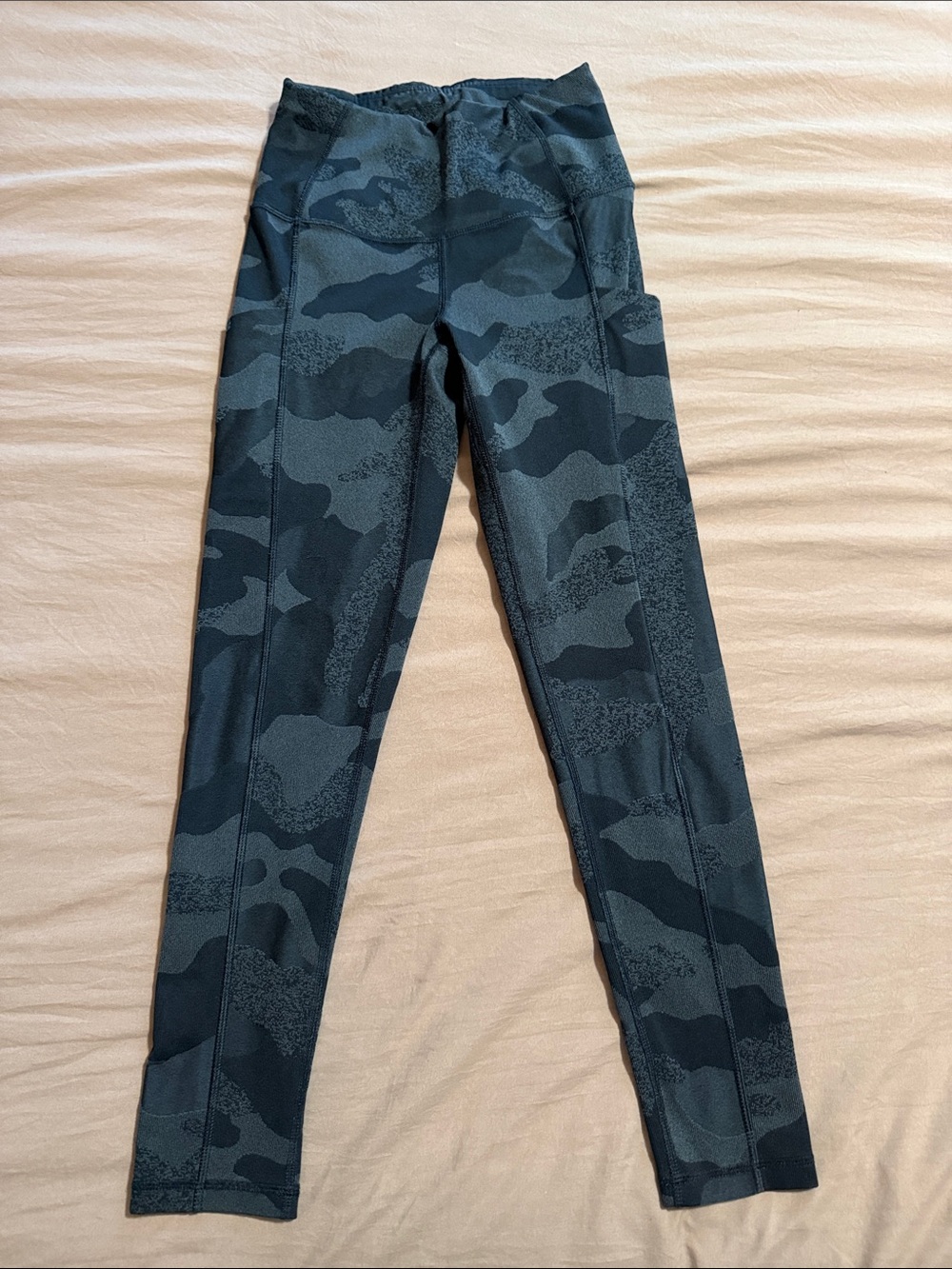 The North Face Womans' Black & Dark Gray Camo Leggings